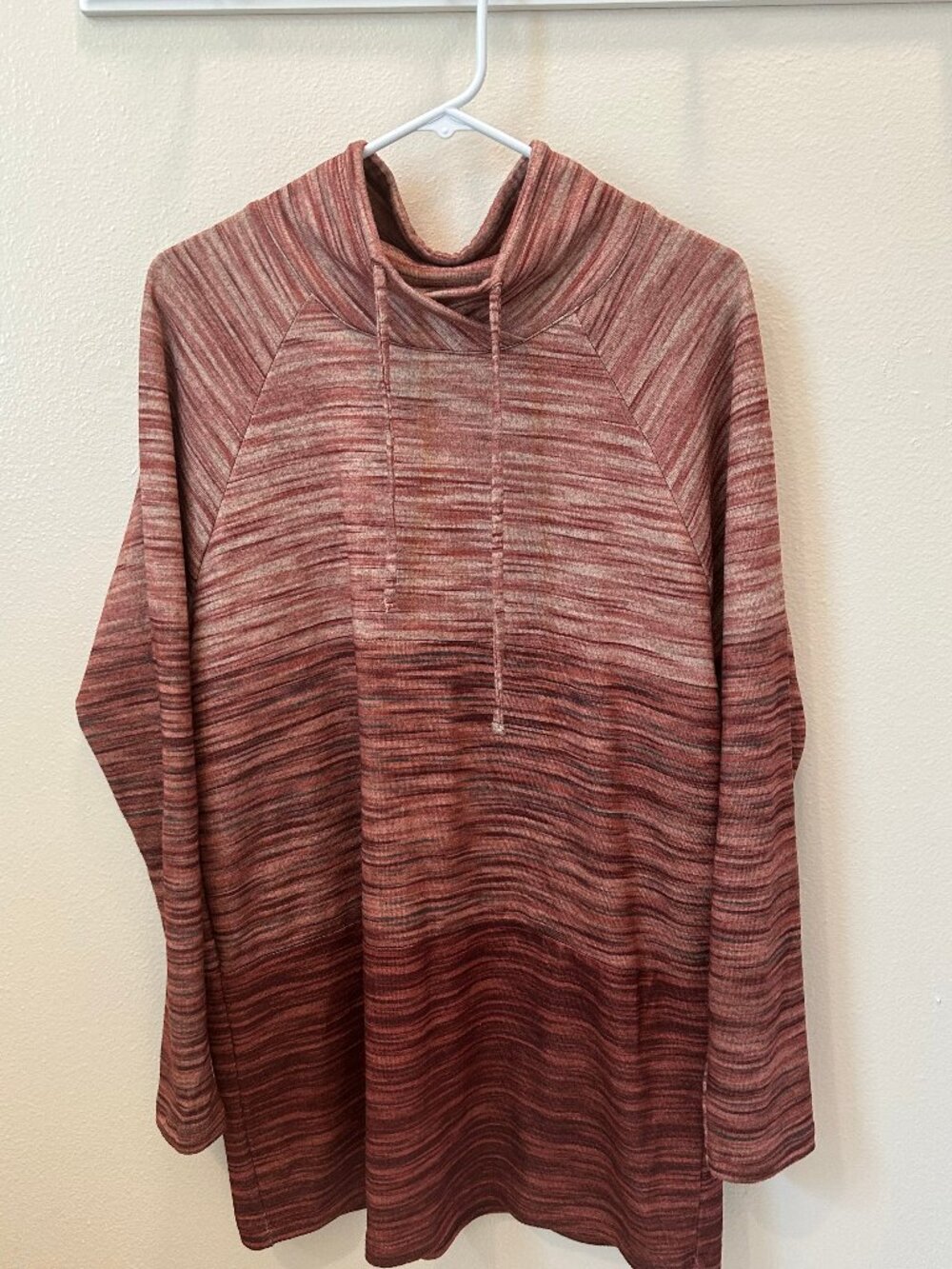 NWOT Christopher & Banks space-dyed ombre knit tunic w/ cowl neck, Size L